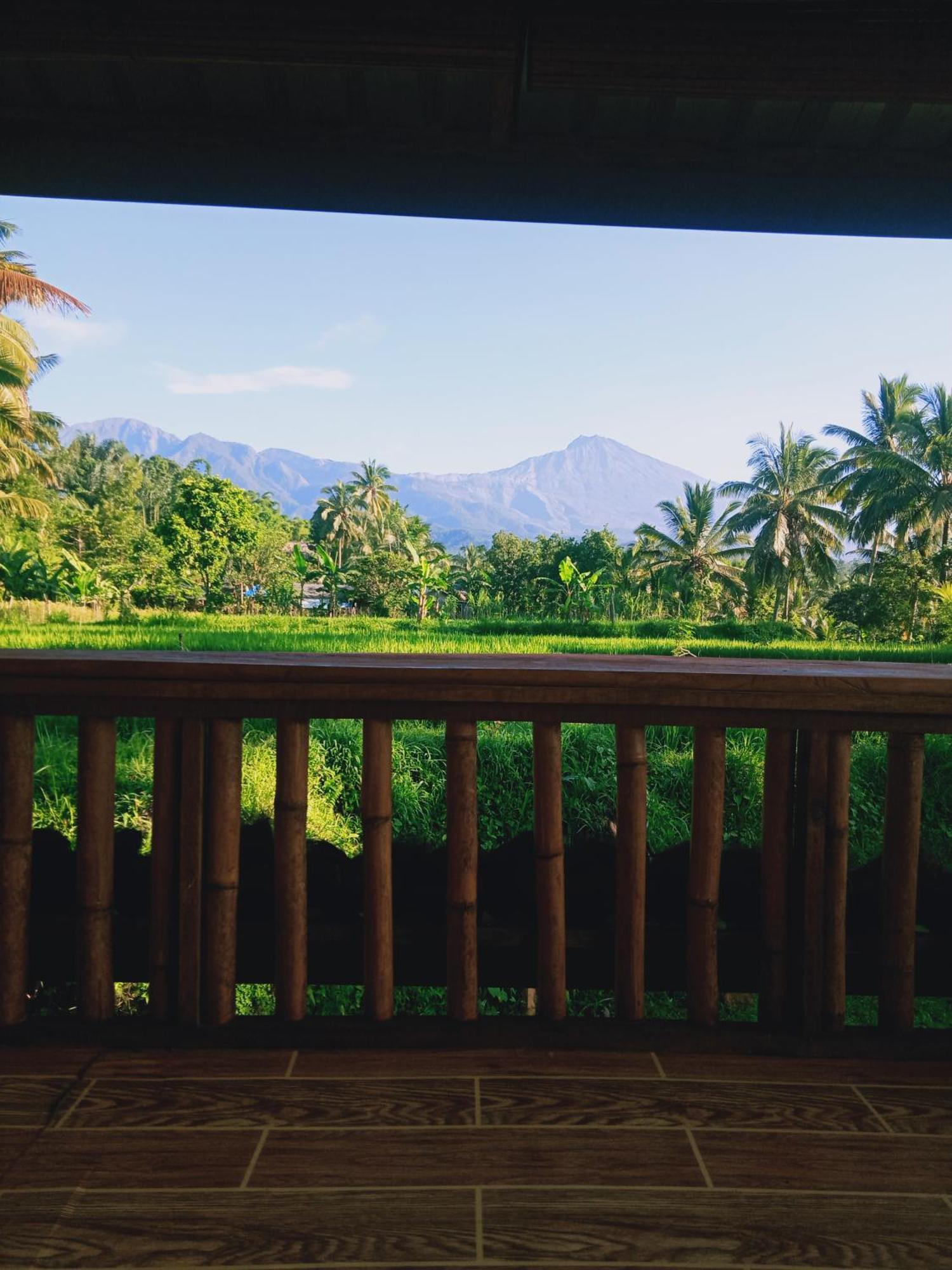 Coconut Homestay Tetebatu Exterior photo
